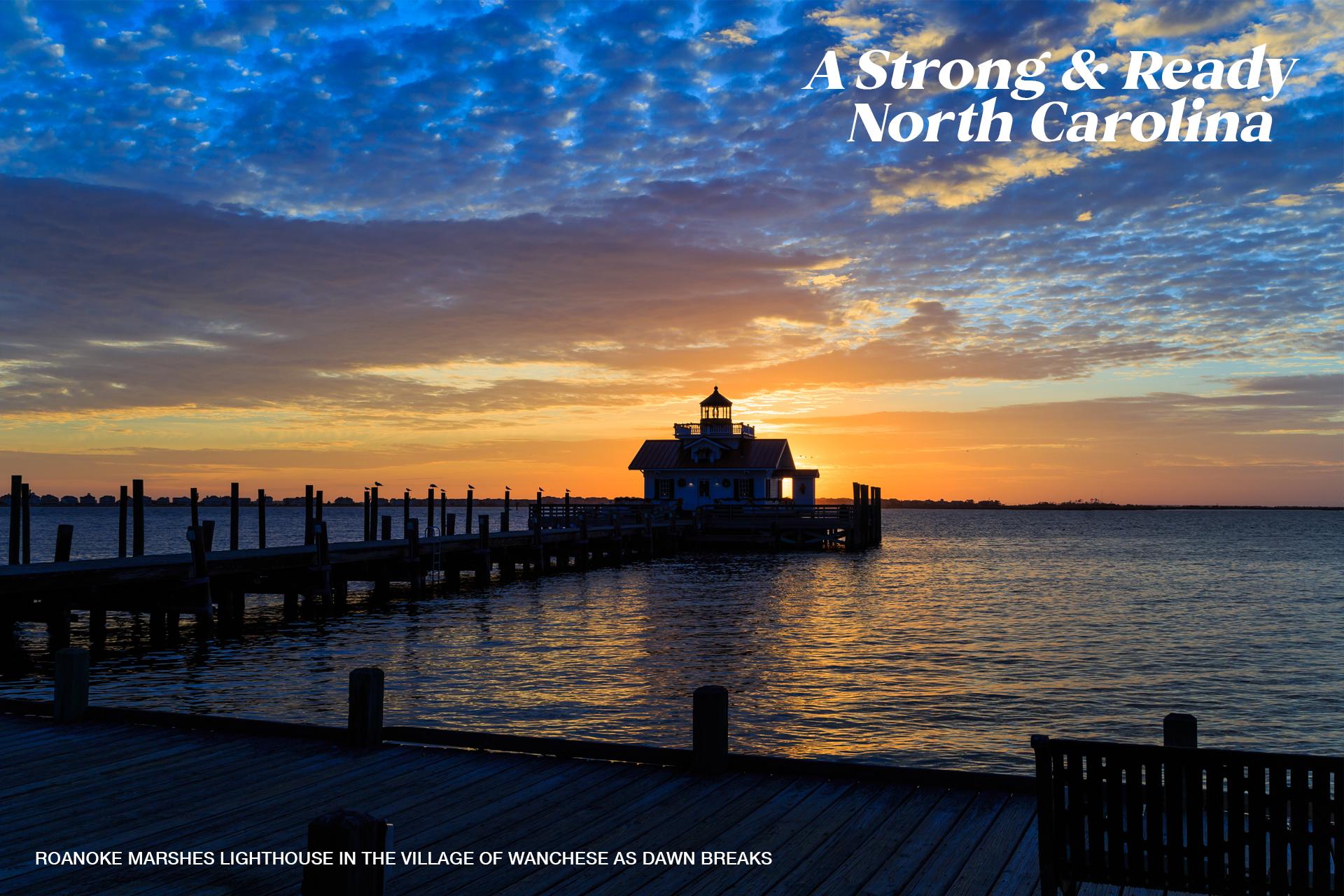 roanoke-lighthouse-at-dawn