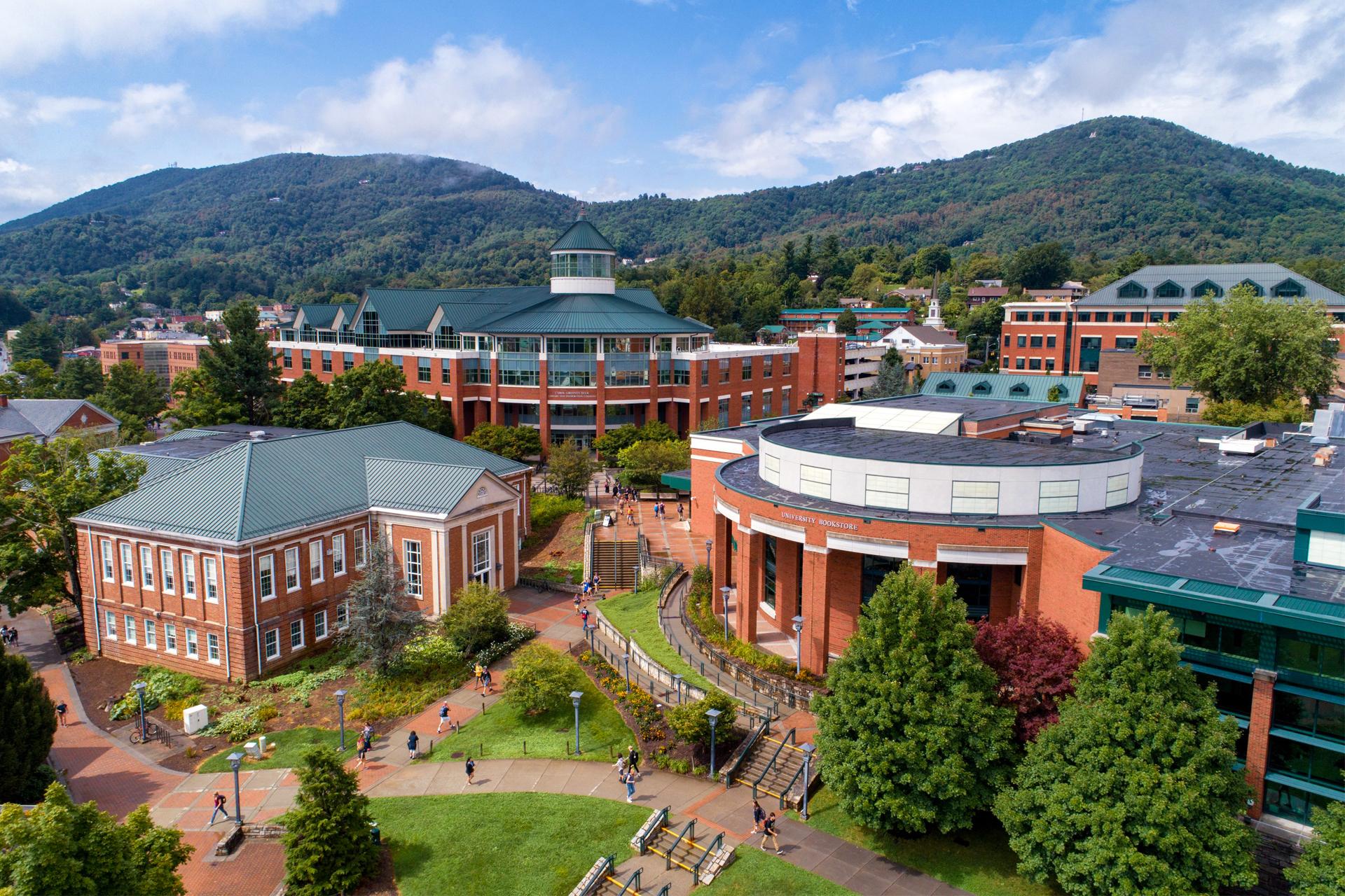 Project Kitty Hawk Enrolls 558 Students - Carolina Leader